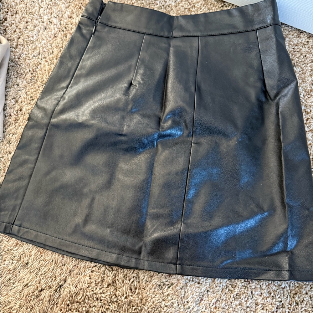 SHEIN Black Faux Leather Pencil Skirt